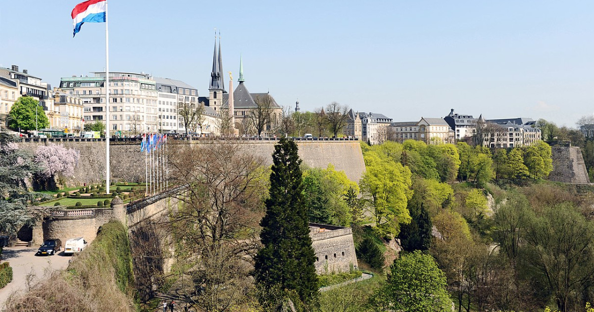 Luxemburg betiltja az egyszer használatos műanyagok használatát 2023-tól